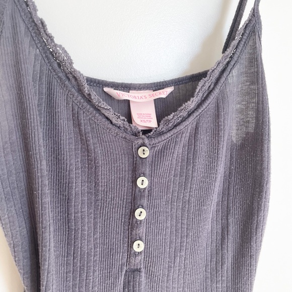 Victoria’s Secret tank - Picture 2 of 2